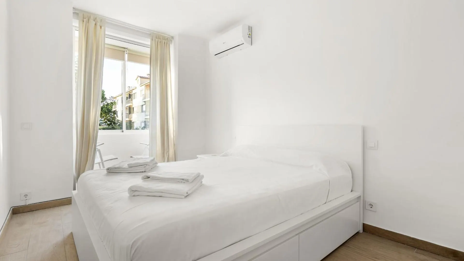 Welcs Apartamento 196 Emp Frente Al Mar Empuriabrava 0*,